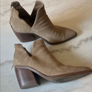 Vince Camuto Brown Heeled Boots